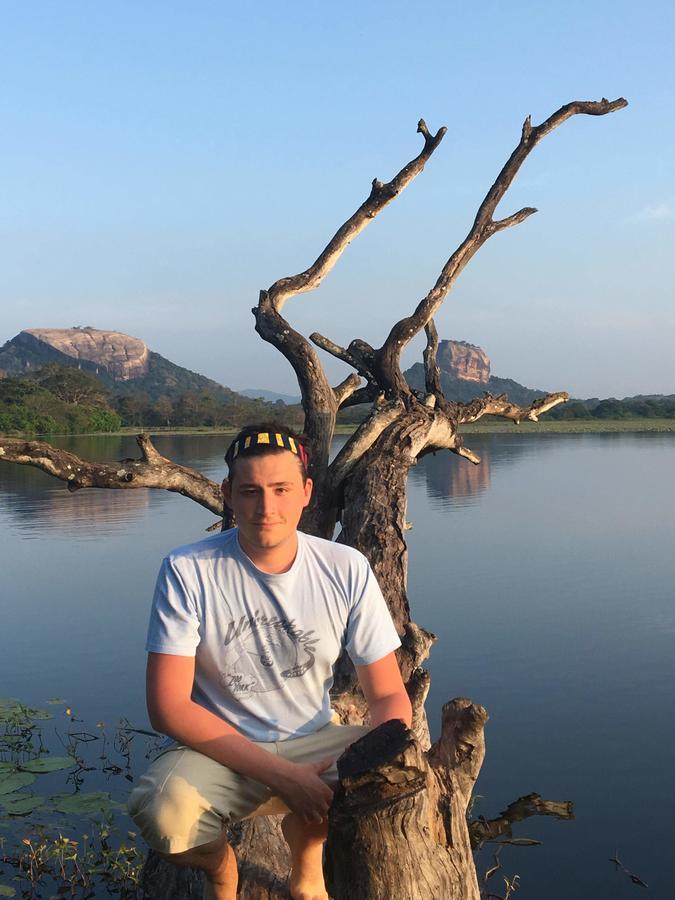 Amaya River Side Homestay Сигирия Екстериор снимка